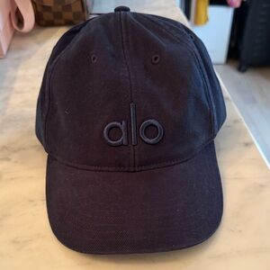 ALO Yoga One Size Dark Blue Truckers Hat